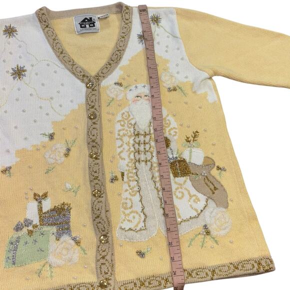 Father Christmas Holiday Butter Yellow Sweater Womens S Embroidered Art To Wear - Picture 9 of 10